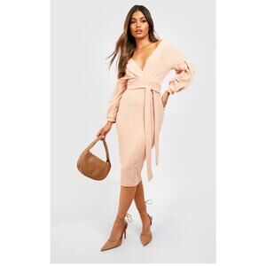 Boohoo Women's Off The Shoulder Wrap Midi Dress Size 10 Blush color NWT